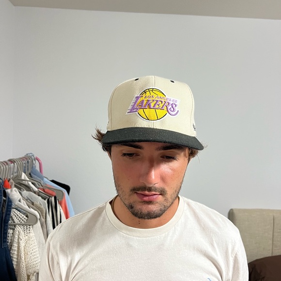 Mitchell & Ness Other - LAKERS hat